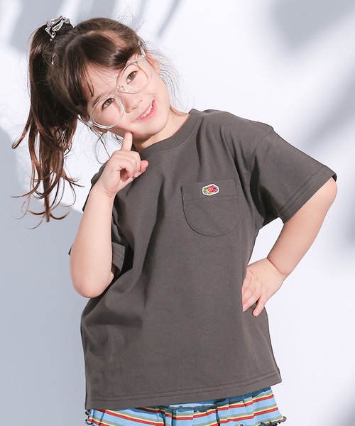 FRUIT OF THE LOOM（フルーツオブザルーム）の「【FRUIT OF THE LOOM】別注半袖ポケT（Tシャツ/カットソー・キッズ・ブルー/ホワイト系その他/グレー系その他/チャコール/マスタード/パープル系その他/ライトピンク/オフホワイト・100/110/160/90/80/150/140/130/120/95）」の12枚目の写真