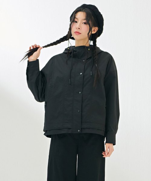 CHASECULT(チェイスカルト)の「レディース ルーズフィット フードジャケット-DARG4162B03(ナイロンジャケット・レディース・ブラック・85/90)」の3枚目の写真