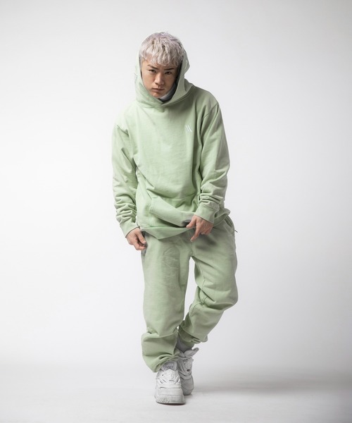 VANQUISH(ヴァンキッシュ)の「Pigment Dyed Sweat Pants(スウェットパンツ・メンズ・ブルー/グリーン/ブラック・L/M)」の10枚目の写真