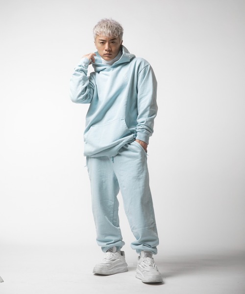 VANQUISH(ヴァンキッシュ)の「Pigment Dyed Sweat Pants(スウェットパンツ・メンズ・ブルー/グリーン/ブラック・L/M)」の4枚目の写真