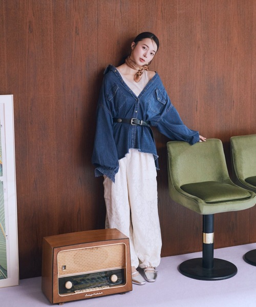 earth music&ecology（アースミュージックアンドエコロジー）の「【2026SS】ウエスタンデニムシャツ（シャツ/ブラウス・レディース・ライトインディゴブルー/ブルー系その他・FREE）」の7枚目の写真