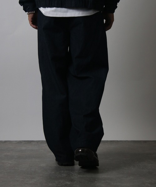 NYLAUS(ナイラス)の「【Nylaus】ワンタック センタープレス ワイドパンツ スラックス デニムパンツ セットアップ対応(その他パンツ・メンズ・ブラウン/インディゴブルー/ブラック系その他/ブラック・L/M)」の6枚目の写真