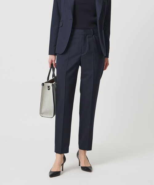 UNITED ARROWS(ユナイテッドアローズ)の「Vitale Barberis Canonico スリム テーパードパンツ 26SS(スラックス・レディース・ブラック/ネイビー/ダークグレー/モカ・40/38/36/34)」の15枚目の写真