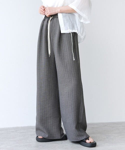 Yeoun（ヨウン）の「ストライプイージーパンツ（その他パンツ・レディース・ベージュ系/グレー系・L/M）」の8枚目の写真