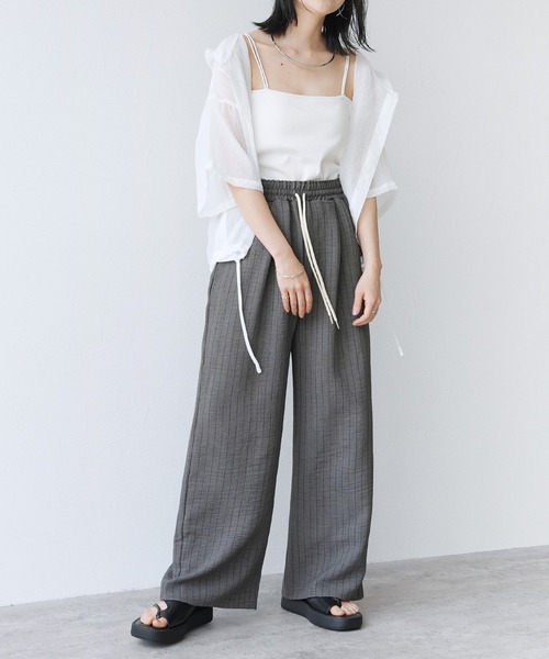 Yeoun（ヨウン）の「ストライプイージーパンツ（その他パンツ・レディース・ベージュ系/グレー系・L/M）」の9枚目の写真