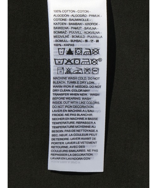 Levi's(リーバイス)の「Levi's/リーバイス ショートスリーブ リラックス Tシャツ(Tシャツ/カットソー・メンズ・ブラック・XL/L/M/S)」の11枚目の写真