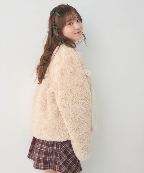 ems excite（エムズエキサイト）の「ツイードポケットFファーJK（ノーカラージャケット・レディース・ベージュ/ナチュラル/ブラック・FREE）」の22枚目の写真