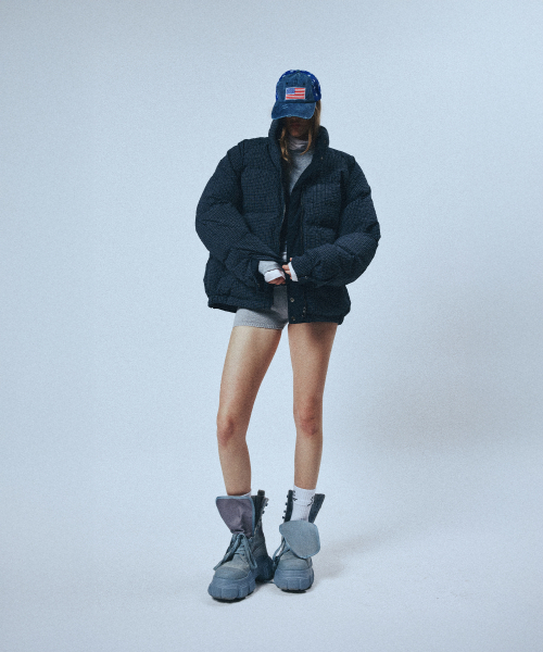 SUNDAY FRUIT MARKET(サンデーフルーツマーケット)の「CHECK REVERSIBLE DOWN PUFFER NAVY(ダウンジャケット/コート・レディース・その他・S/M/L)」の6枚目の写真