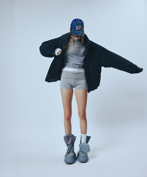 SUNDAY FRUIT MARKET(サンデーフルーツマーケット)の「CHECK REVERSIBLE DOWN PUFFER NAVY(ダウンジャケット/コート・レディース・その他・S/M/L)」の7枚目の写真