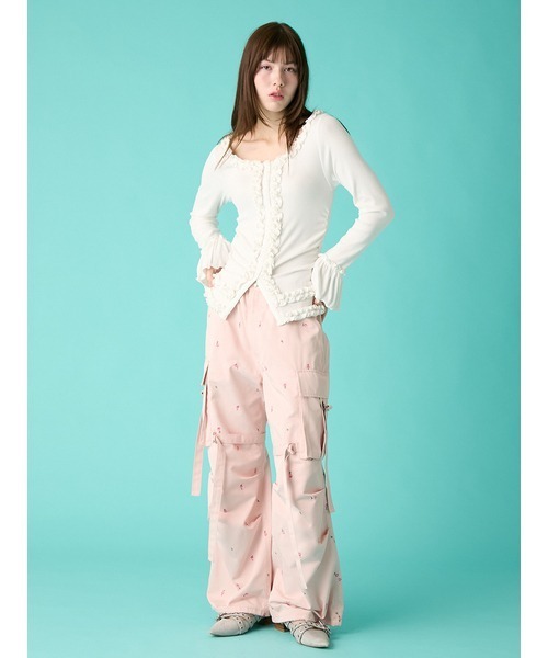 FURFUR(ファーファー)の「【WEB限定カラー】フリルカーディガン(カーディガン/ボレロ・レディース・グレー/ブラック/ライトピンク/ライトブルー/ホワイト/レッド・F)」の8枚目の写真