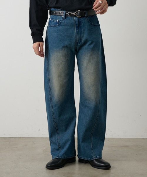 COLONY 2139（コロニートゥーワンスリーナイン）の「ヴィンテージライクカーブフレアデニムパンツ（デニムパンツ・メンズ・ブルー/ブラック/サックスブルー・SMALL/MEDIUM/LARGE）」の3枚目の写真