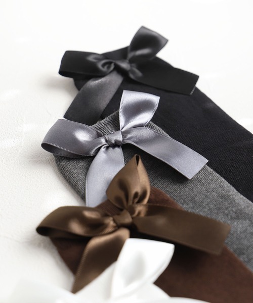 Rora（ローラ）の「エマリー リボン ハイソックス（ソックス/靴下・キッズ・ブラック/アイボリー/ブラウン/チャコールグレー・18-20cm/16-18cm/14-16cm/20-22cm）」の15枚目の写真