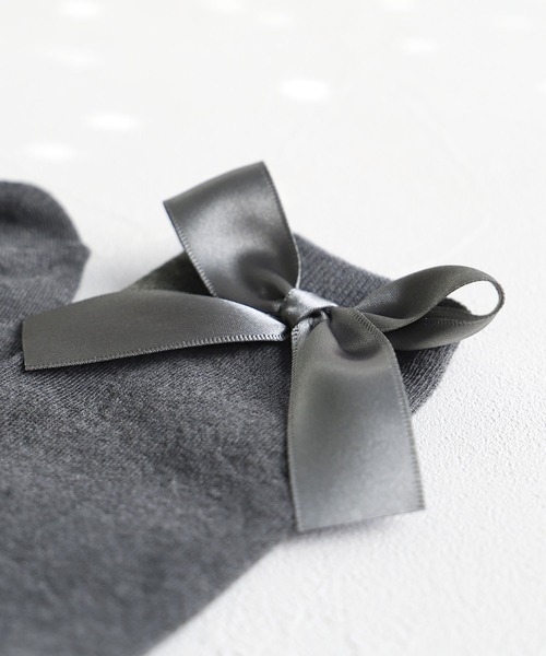 Rora（ローラ）の「エマリー リボン ハイソックス（ソックス/靴下・キッズ・ブラック/アイボリー/ブラウン/チャコールグレー・18-20cm/16-18cm/14-16cm/20-22cm）」の18枚目の写真