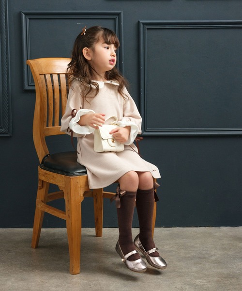 Rora（ローラ）の「エマリー リボン ハイソックス（ソックス/靴下・キッズ・ブラック/アイボリー/ブラウン/チャコールグレー・18-20cm/16-18cm/14-16cm/20-22cm）」の20枚目の写真