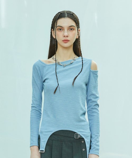 LARTIGENT（ラーティゼン）の「L9 UNBALANCE STRAP TOP(BLUE)（Tシャツ/カットソー・レディース・その他・FREE）」の5枚目の写真