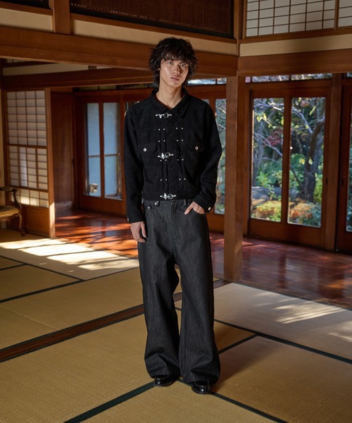 kutir（クティール）の「SYNTHETIC LEATHER PATCH DESIGN RIGID BUGGY PANTS／合成皮革パッチデザインリジットバギーパンツ（デニムパンツ・メンズ・ブラック/インディゴブルー・SMALL/MEDIUM/LARGE）」の9枚目の写真