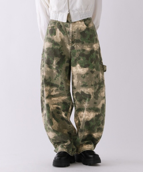 repipi armario（レピピ アルマリオ）の「デニムカーブペインターパンツ（デニムパンツ・キッズ・カモフラージュ/ブラック/ブルー・MEDIUM/LARGE/SMALL）」の3枚目の写真