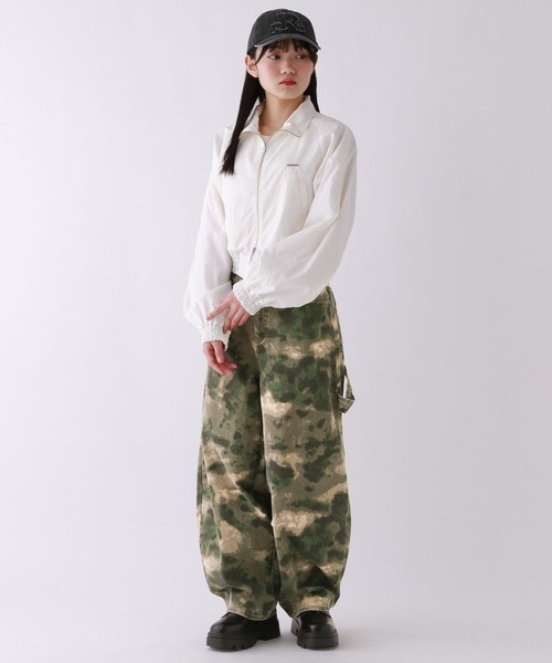 repipi armario（レピピ アルマリオ）の「デニムカーブペインターパンツ（デニムパンツ・キッズ・カモフラージュ/ブラック/ブルー・MEDIUM/LARGE/SMALL）」の7枚目の写真