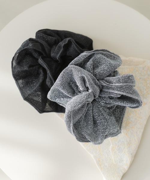 Bab（バブ）の「ラメ入りビッグシュシュ（シュシュ・レディース・グレー/ブラック・ONESIZE）」の9枚目の写真