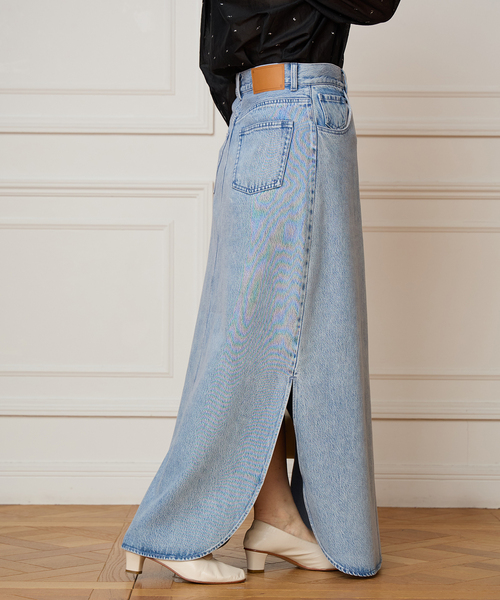 IENA LA BOUCLE（イエナラブークル）の「IENA LA BOUCLE ソフトデニムスリットスカート（スカート・レディース・ライトブルー/ブラック系その他・38/36）」の18枚目の写真