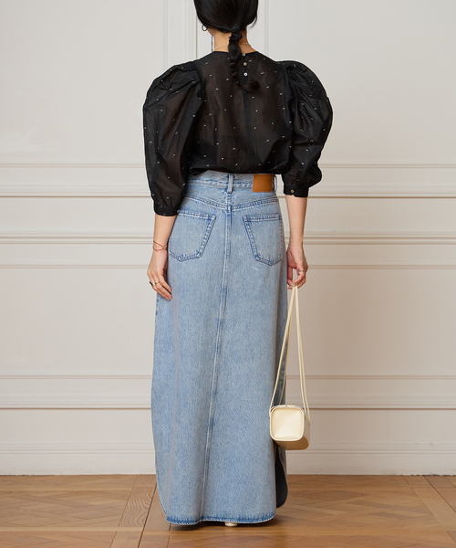 IENA LA BOUCLE（イエナラブークル）の「IENA LA BOUCLE ソフトデニムスリットスカート（スカート・レディース・ライトブルー/ブラック系その他・38/36）」の21枚目の写真