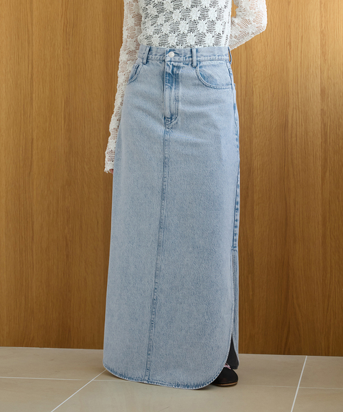 IENA LA BOUCLE（イエナラブークル）の「IENA LA BOUCLE ソフトデニムスリットスカート（スカート・レディース・ライトブルー/ブラック系その他・38/36）」の22枚目の写真