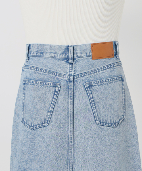 IENA LA BOUCLE（イエナラブークル）の「IENA LA BOUCLE ソフトデニムスリットスカート（スカート・レディース・ライトブルー/ブラック系その他・38/36）」の17枚目の写真