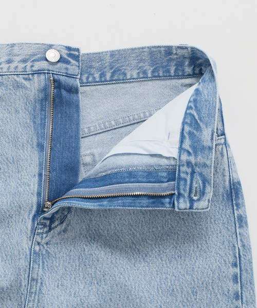 IENA LA BOUCLE（イエナラブークル）の「IENA LA BOUCLE ソフトデニムスリットスカート（スカート・レディース・ライトブルー/ブラック系その他・38/36）」の21枚目の写真