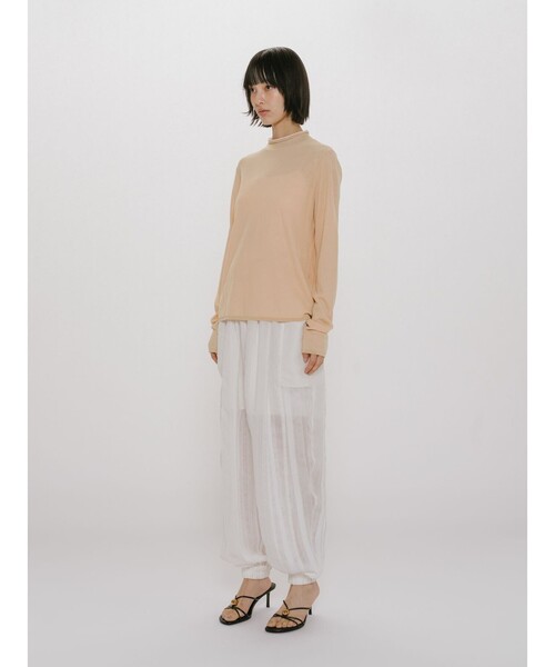 MIDIUMISOLID(ミディウミソリッド)の「MIDIUMISOLID for Ladies シアーレイヤードタートルネックプルオーバー(Tシャツ/カットソー・レディース・ブラック/ベージュ/ライトグレー・FREE)」の12枚目の写真