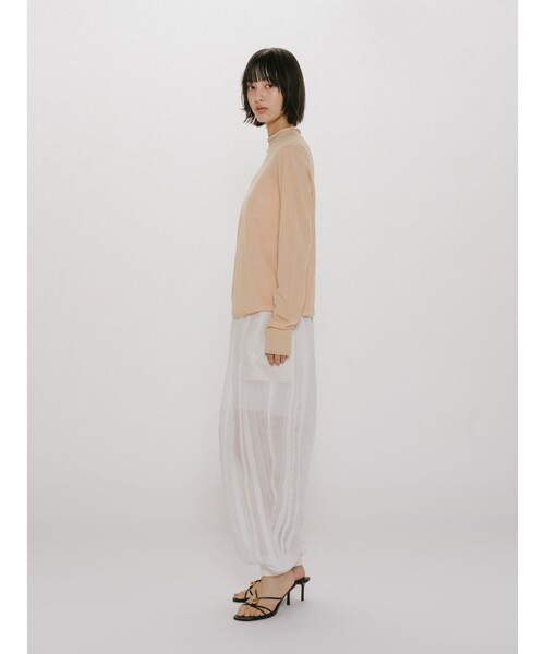 MIDIUMISOLID(ミディウミソリッド)の「MIDIUMISOLID for Ladies シアーレイヤードタートルネックプルオーバー(Tシャツ/カットソー・レディース・ブラック/ベージュ/ライトグレー・FREE)」の13枚目の写真