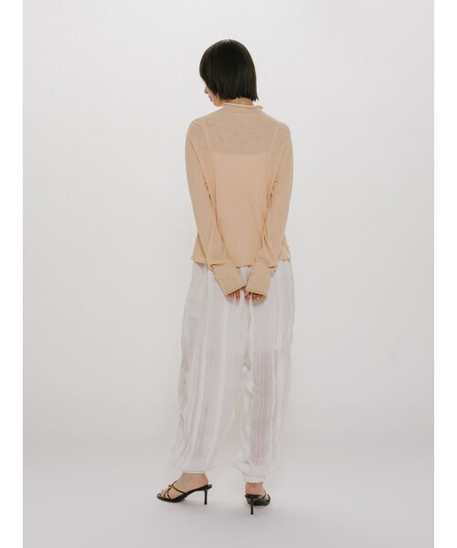 MIDIUMISOLID(ミディウミソリッド)の「MIDIUMISOLID for Ladies シアーレイヤードタートルネックプルオーバー(Tシャツ/カットソー・レディース・ブラック/ベージュ/ライトグレー・FREE)」の14枚目の写真