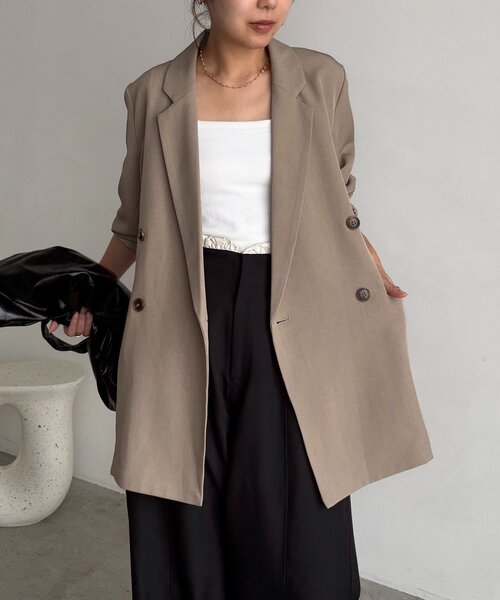 CAPRICIEUX LE'MAGE（カプリシューレマージュ）の「【再販・サイズ展開あり・WEB限定カラー/グレージュ】Wテーラージャケット（テーラードジャケット・レディース・ブラック/ネイビー/ベージュ/グレイッシュベージュ・38/36）」の13枚目の写真