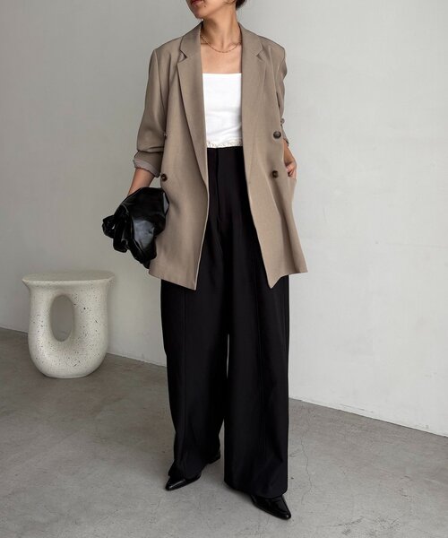 CAPRICIEUX LE'MAGE（カプリシューレマージュ）の「【再販・サイズ展開あり・WEB限定カラー/グレージュ】Wテーラージャケット（テーラードジャケット・レディース・ブラック/ネイビー/ベージュ/グレイッシュベージュ・38/36）」の20枚目の写真