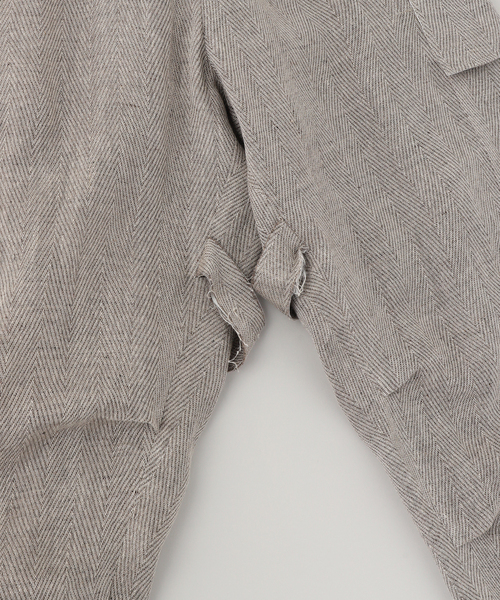 sulvam(サルバム)の「SULVAM / サルバム リネンカーゴボンテージパンツ(カーゴパンツ・メンズ・ベージュ・SMALL/MEDIUM)」の6枚目の写真