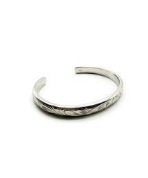 Import & Select（インポートアンドセレクト）の「KISHOKACHI 希少価値 ハワイアン”ラウアエ”デザインステンレスバングル（バングル/リストバンド）」