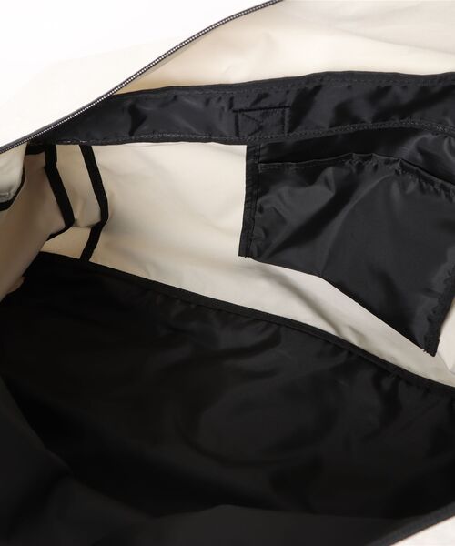 Champion（チャンピオン）の「チャンピオン ボストンバッグ 修学旅行 部活 通学 65464（ボストンバッグ・メンズ・ベージュ×ブラック/ブラック×ピンク/ブラック×ホワイト/ブラック×グリーン・FREE）」の15枚目の写真