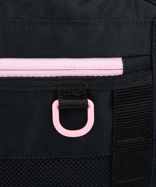Champion(チャンピオン)の「チャンピオン ボストンバッグ 修学旅行 部活 通学 65464(ボストンバッグ・メンズ・ベージュ×ブラック/ブラック×ピンク/ブラック×ホワイト/ブラック×グリーン・FREE)」の21枚目の写真