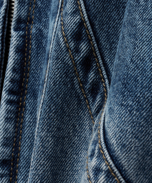 IDWS(アイドンワナセル)の「Division Denim Trucker Jacket Indigo(デニムジャケット・レディース・その他・2/0/1)」の7枚目の写真