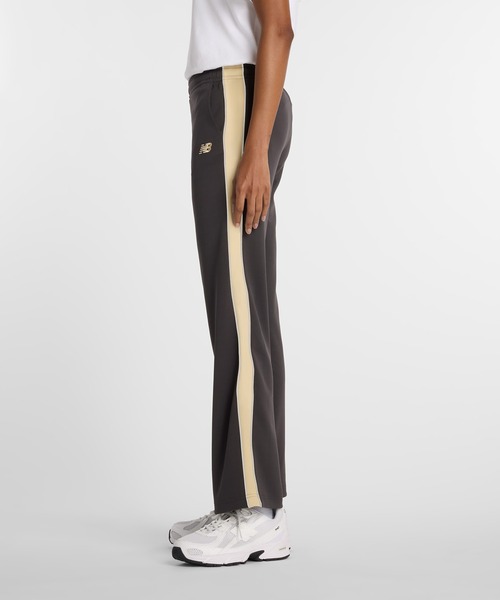 NEW BALANCE(ニューバランス)の「インターロックパンツ(スウェットパンツ・レディース・ダークパープル/スミクロ・SMALL/MEDIUM/LARGE/X-LARGE)」の3枚目の写真