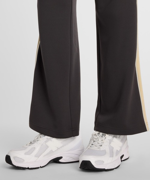 NEW BALANCE(ニューバランス)の「インターロックパンツ(スウェットパンツ・レディース・ダークパープル/スミクロ・SMALL/MEDIUM/LARGE/X-LARGE)」の7枚目の写真