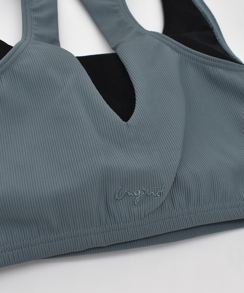 Ungrid(アングリッド)の「UNGRID/アングリッド ブラトップ バックオープン パット付き UVカット 水陸両用 セットアップ対応 560501 UT(タンクトップ・レディース・ブラック/ブルー・M/L)」の17枚目の写真
