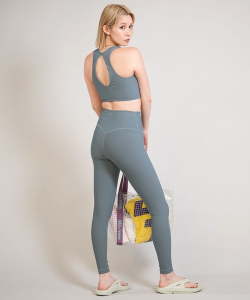 Ungrid(アングリッド)の「UNGRID/アングリッド ブラトップ バックオープン パット付き UVカット 水陸両用 セットアップ対応 560501 UT(タンクトップ・レディース・ブラック/ブルー・M/L)」の15枚目の写真