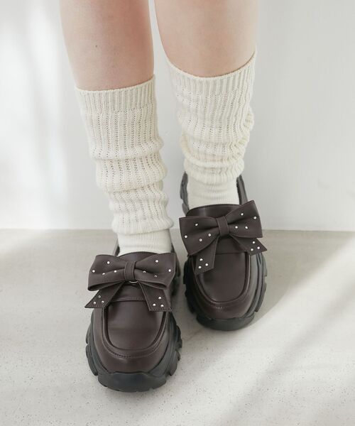 MAJESTIC LEGON（マジェスティックレゴン）の「取り外しリボンスニーカーローファー（ローファー・レディース・ブラック/ブラウン・X-LARGE/LARGE/MEDIUM/SMALL）」の5枚目の写真