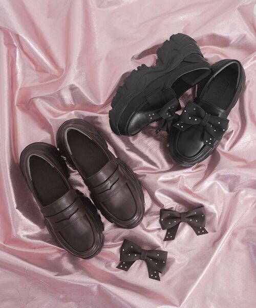 MAJESTIC LEGON（マジェスティックレゴン）の「取り外しリボンスニーカーローファー（ローファー・レディース・ブラック/ブラウン・X-LARGE/LARGE/MEDIUM/SMALL）」の14枚目の写真