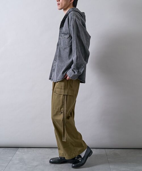 CRAFT STANDARD BOUTIQUE(クラフトスタンダードブティック)の「デニムフードシャツ(シャツ/ブラウス・メンズ・インディゴブルー/ブラック・L/M)」の13枚目の写真