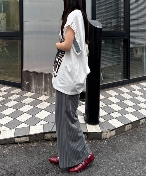 CIAOPANIC（チャオパニック）の「袖レースロゴノースリーブビッグTEE（Tシャツ/カットソー・レディース・チャコールグレー/イエロー/グレー/ホワイト・ONE SIZE）」の20枚目の写真