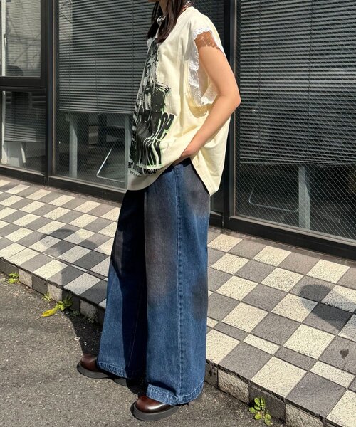 CIAOPANIC（チャオパニック）の「袖レースロゴノースリーブビッグTEE（Tシャツ/カットソー・レディース・チャコールグレー/イエロー/グレー/ホワイト・ONE SIZE）」の10枚目の写真