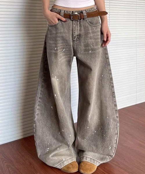 MEMECLE(メメクル)の「【 MEMECLE / メメクル 】ヴィンテージ ペイント加工 デニムパンツ(デニムパンツ・レディース・ライトアッシュグレー・MEDIUM/SMALL)」の6枚目の写真