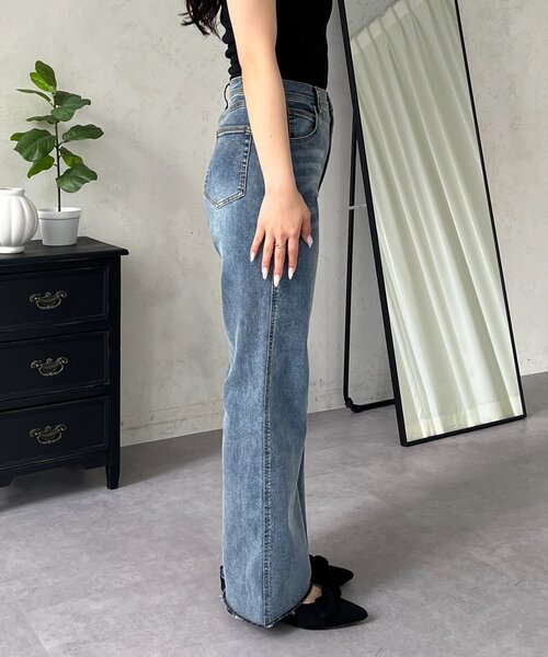 prose verse（プロズヴェール）の「ストレッチスリムストレートデニム（デニムパンツ・レディース・ブルー・PM/LARGE/MEDIUM/PL）」の13枚目の写真