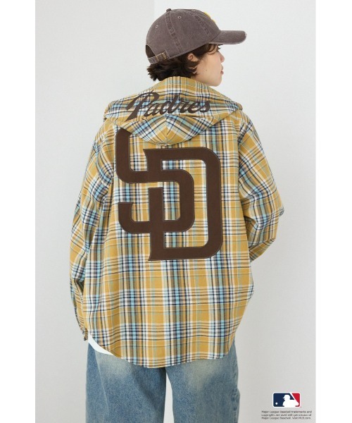 RODEO CROWNS WIDE BOWL（ロデオクラウンズワイドボウル）の「(MLB)フードチェックシャツ（シャツ/ブラウス・レディース・ブラック系その他/ブラウン系その他/ブルー系その他・FREE）」の13枚目の写真